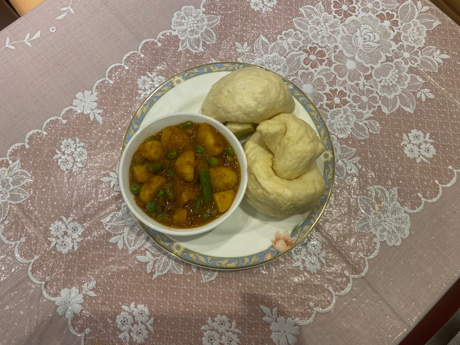House bread with potato curry